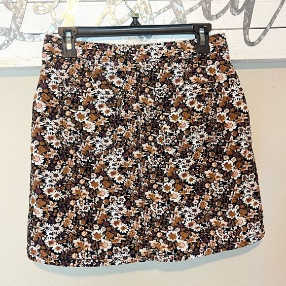 Arizona - Juniors brown floral corduroy mini skirt - Picture 3 of 8